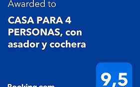 CASA PARA 4 PERSONAS, con asador y cochera